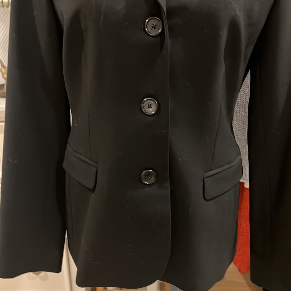 Banana Republic | Stretch Black Blazer size 8 - Picture 3 of 13